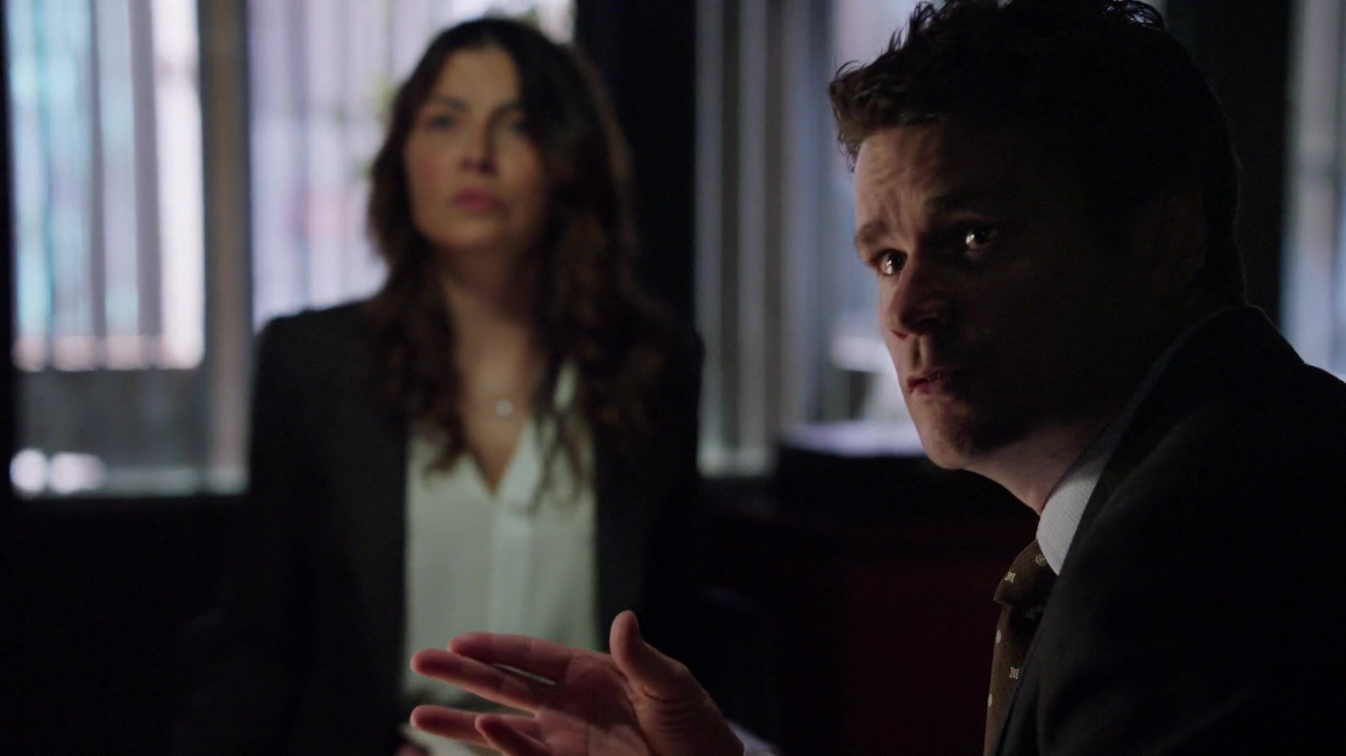 Arrow_S04E01_Green_Arrow_1080p_WEB-DL_DD5_1_H_264-CtrlHD_0353.jpg