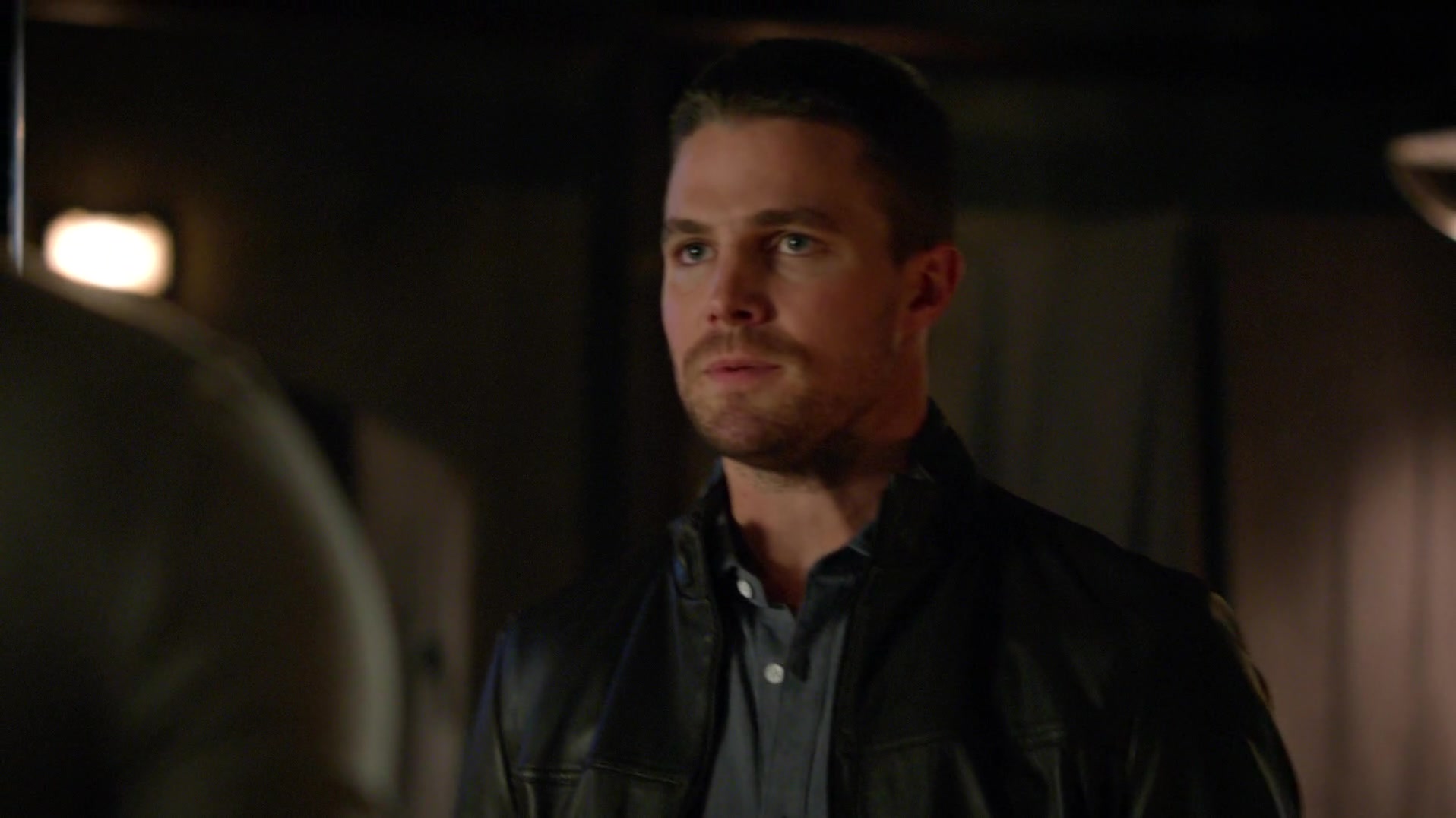 Arrow_S04E01_Green_Arrow_1080p_WEB-DL_DD5_1_H_264-CtrlHD_0871.jpg