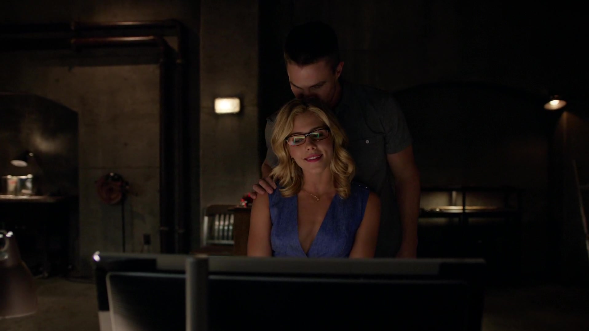 Arrow_S04E01_Green_Arrow_1080p_WEB-DL_DD5_1_H_264-CtrlHD_0958.jpg
