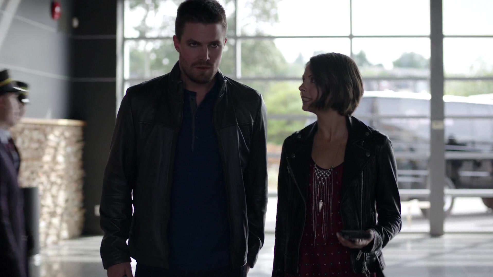 Arrow_S04E01_Green_Arrow_1080p_WEB-DL_DD5_1_H_264-CtrlHD_1412.jpg