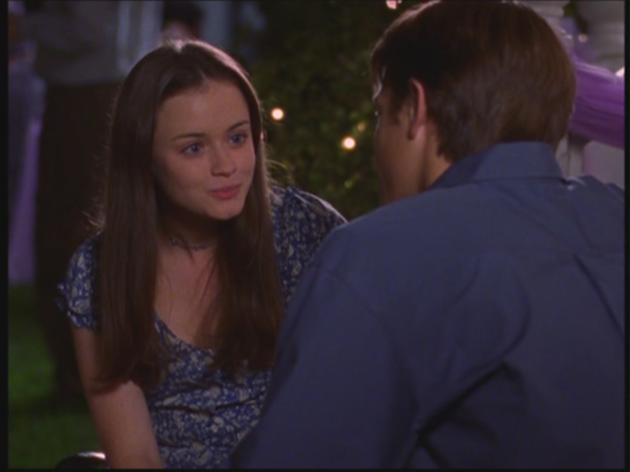 2.02 Hammers And Veils GG20201018 Gilmore Girls Screencaps