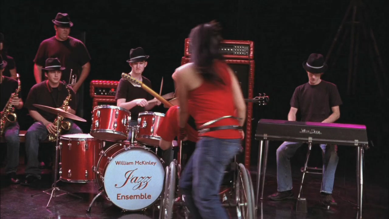 Glee101-01346.jpg