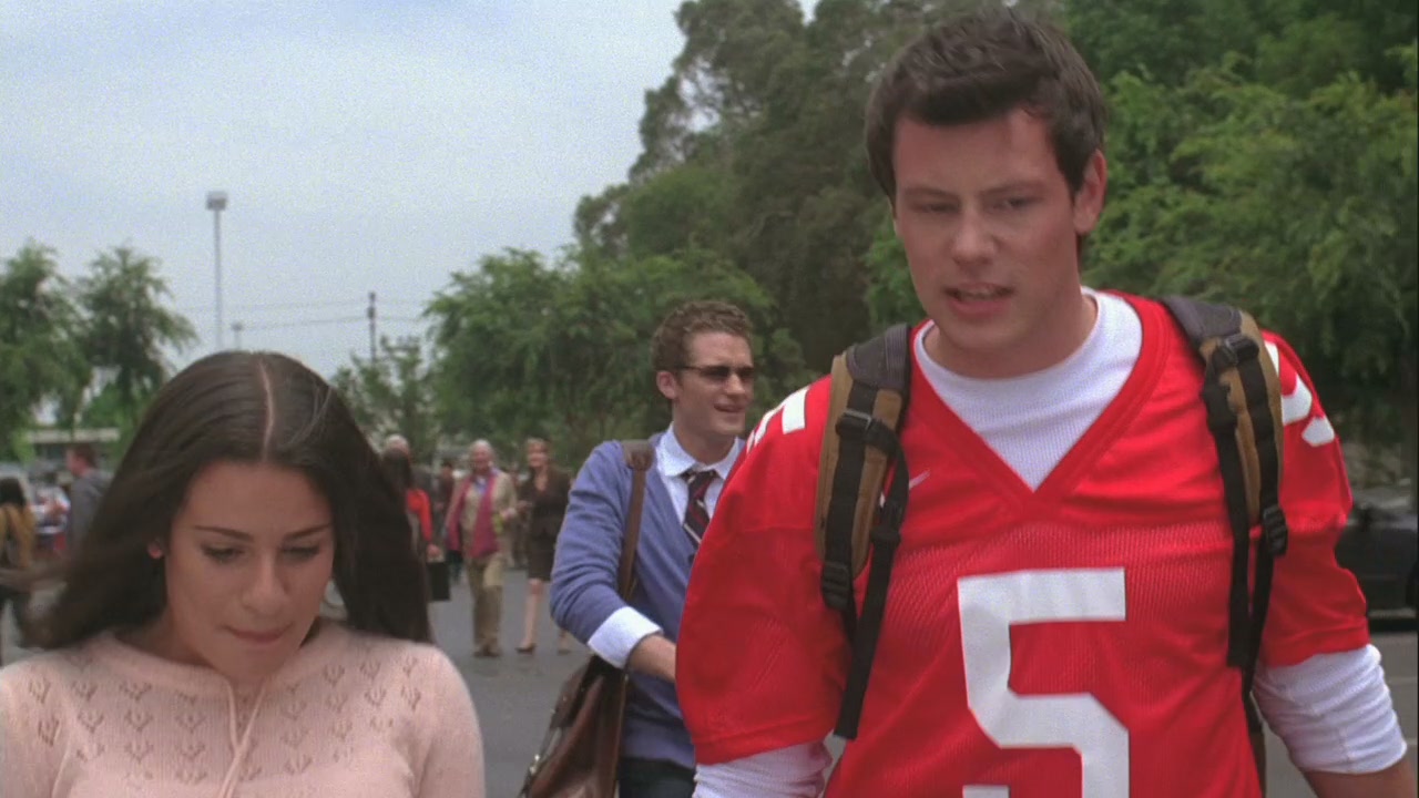 Glee102-00010.jpg