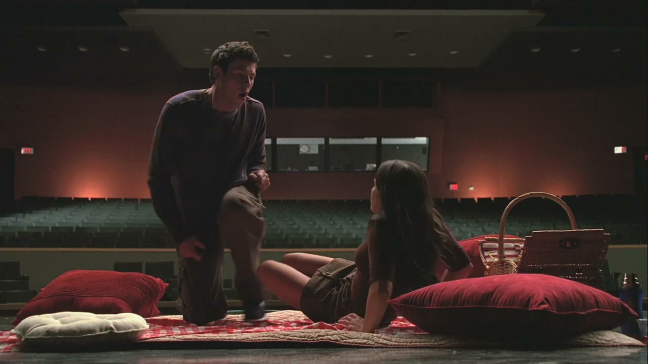 Glee102-01022.jpg