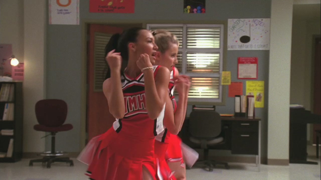 Glee102-01085.jpg