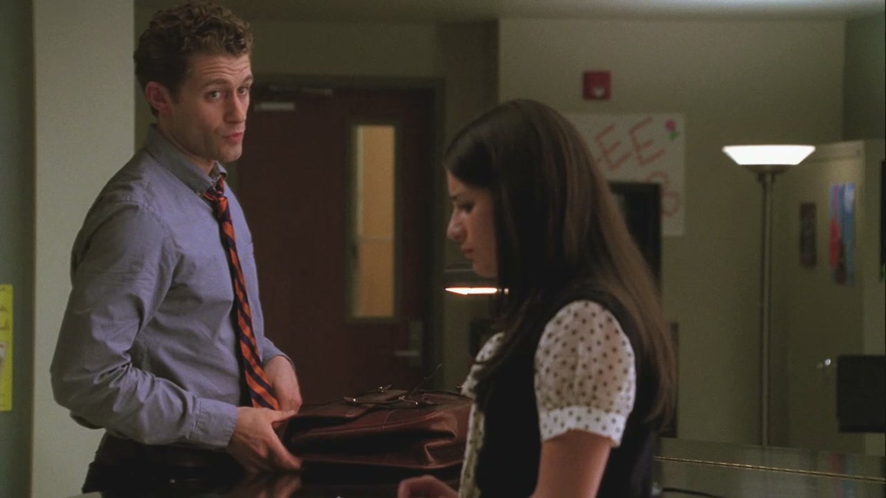 Glee102-01212.jpg