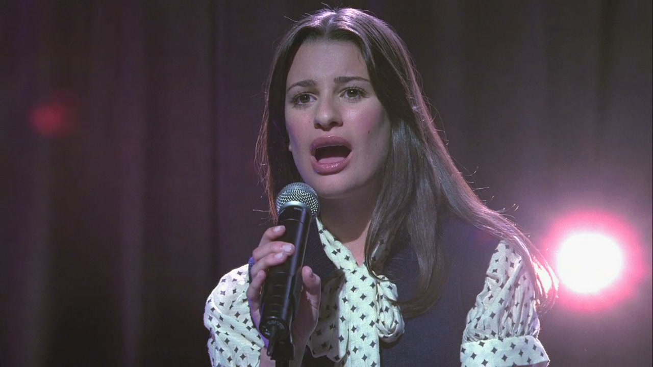 Glee102-01233.jpg