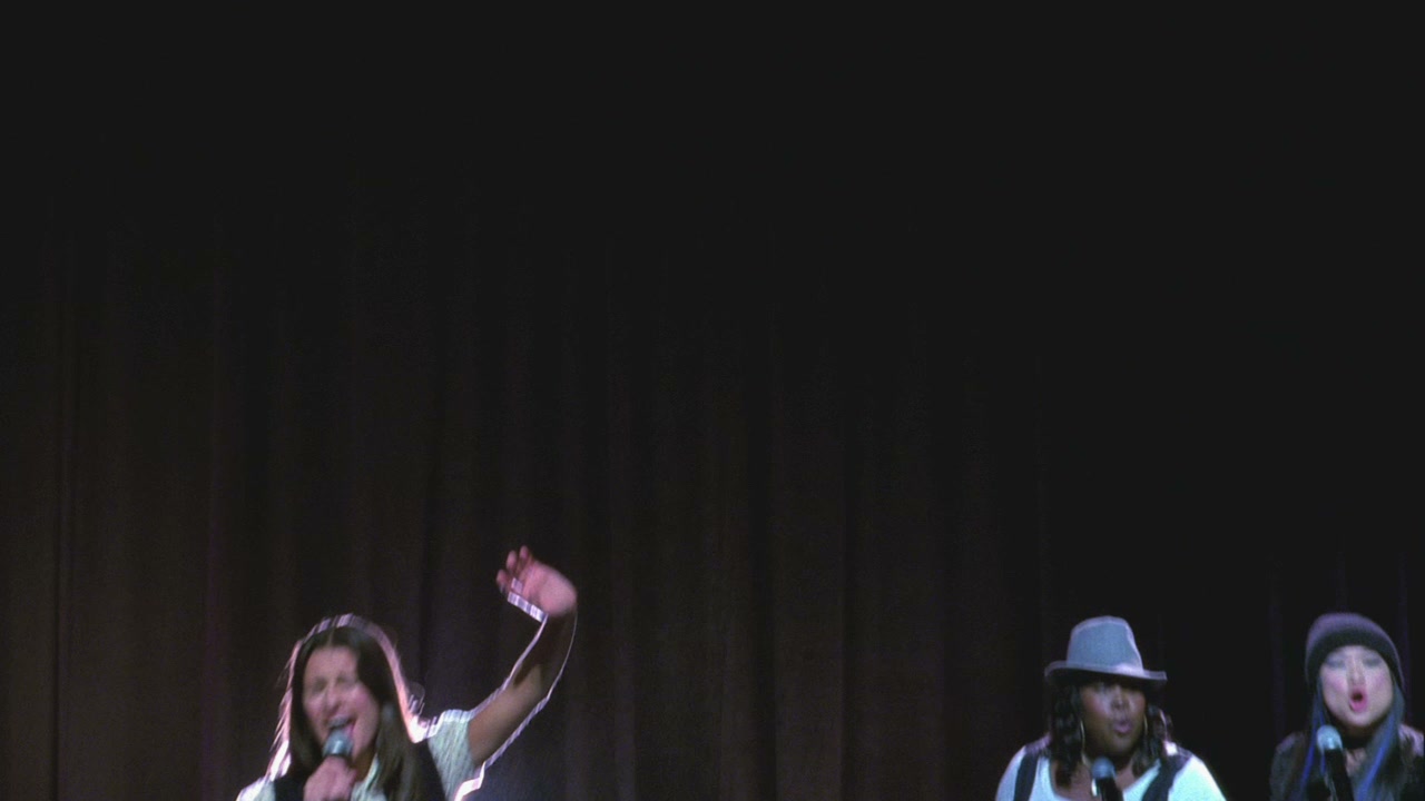 Glee102-01267.jpg