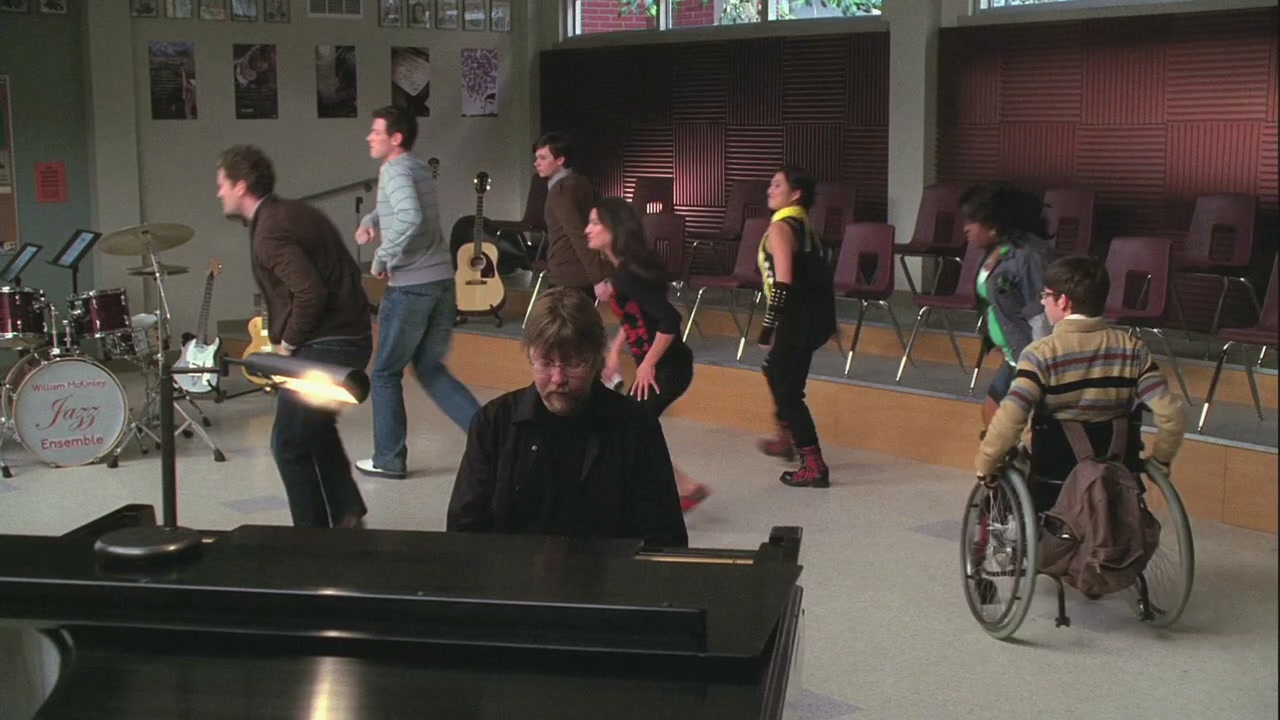 Glee103-01242.jpg