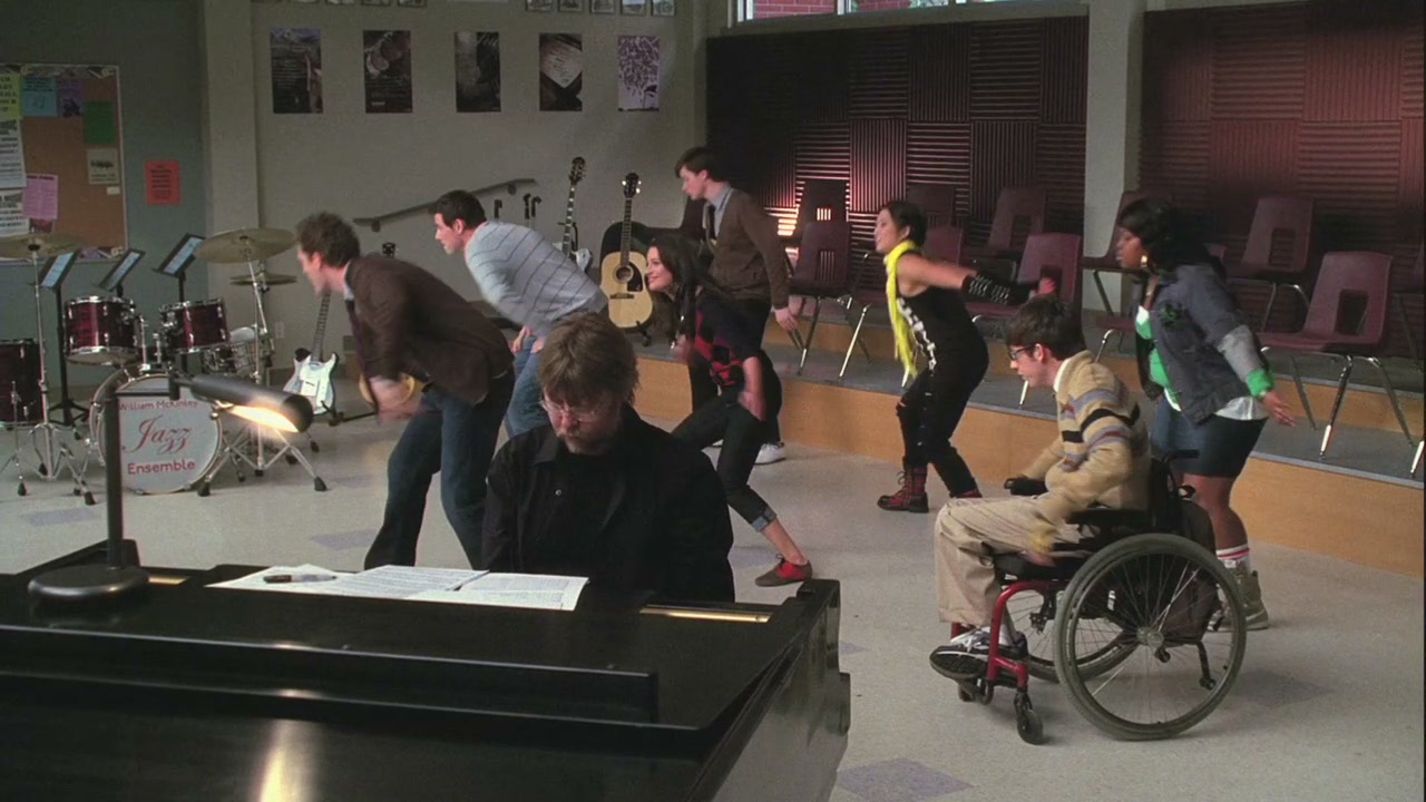 Glee103-01244.jpg