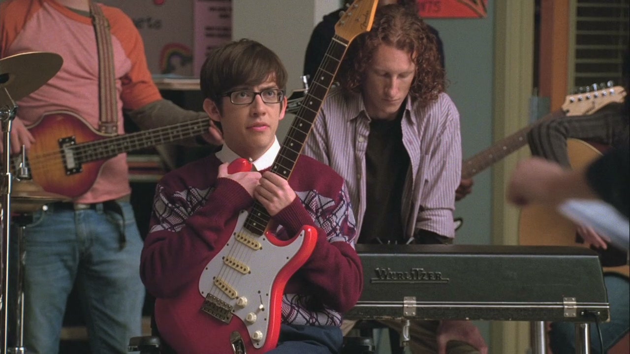 Glee105-00022.jpg