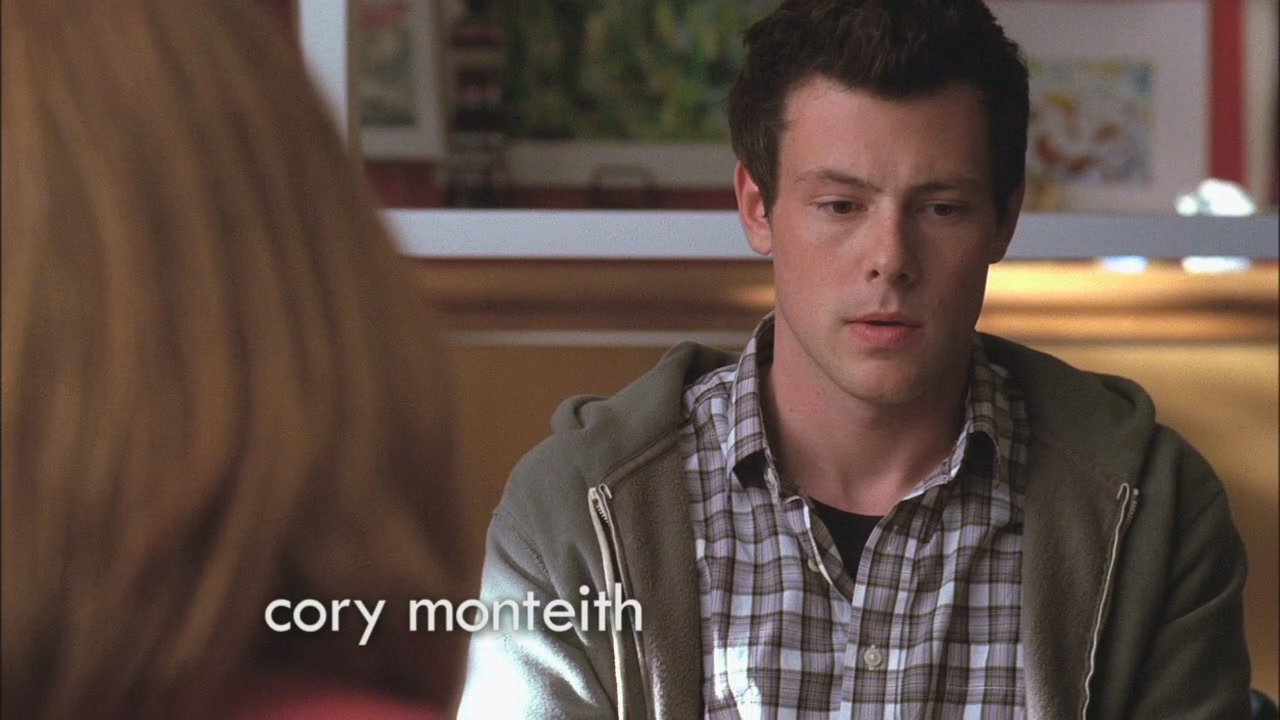 Glee105-00101.jpg