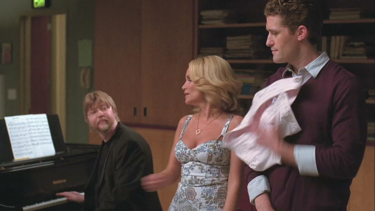 Glee105-00345.jpg