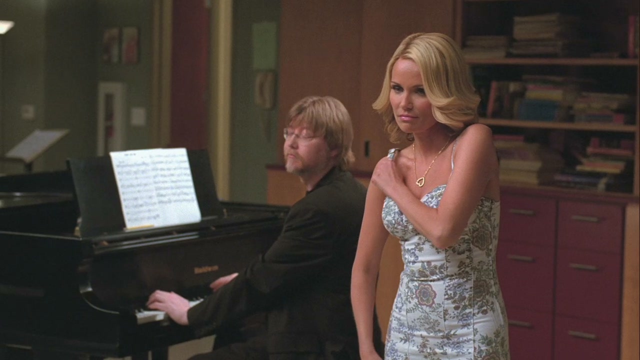 Glee105-00347.jpg