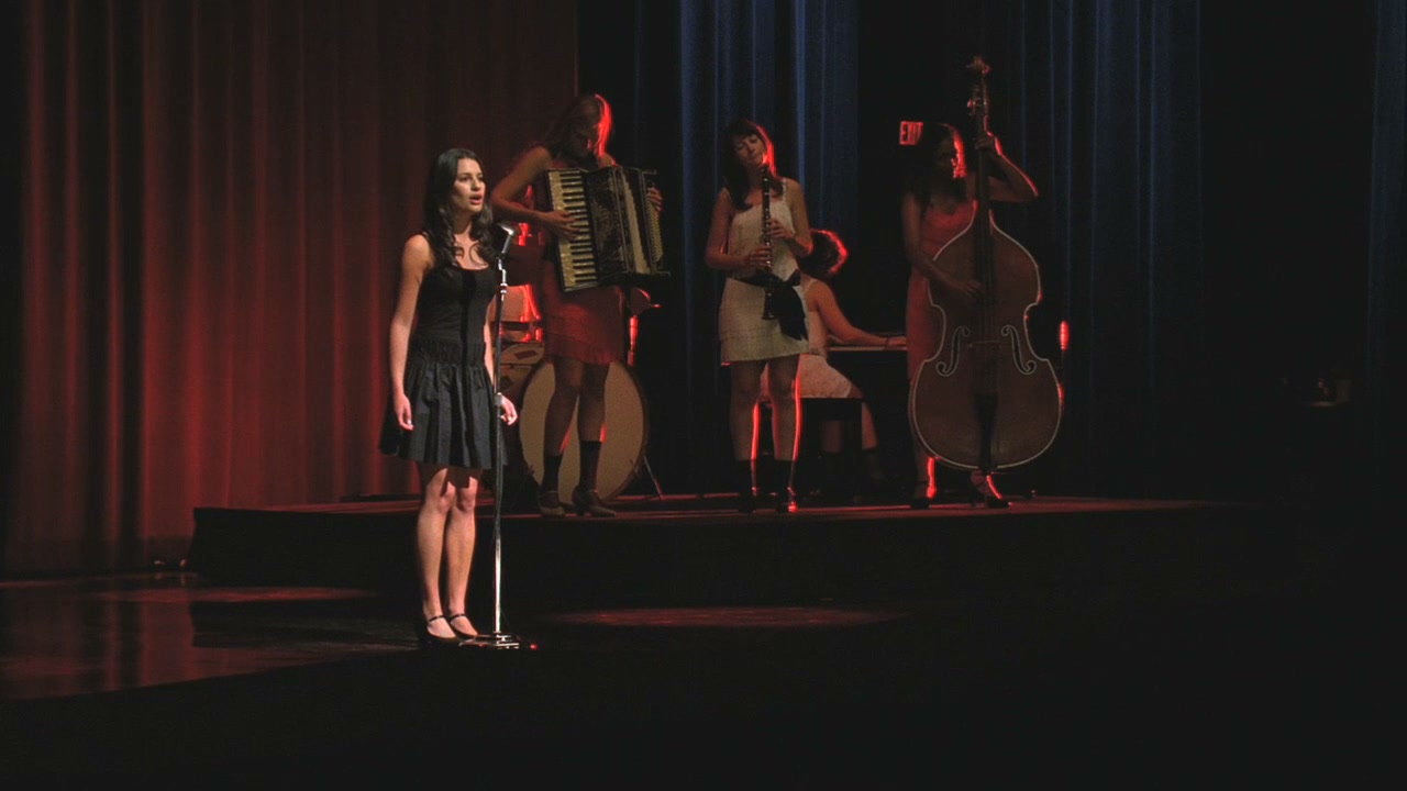Glee105-00385.jpg