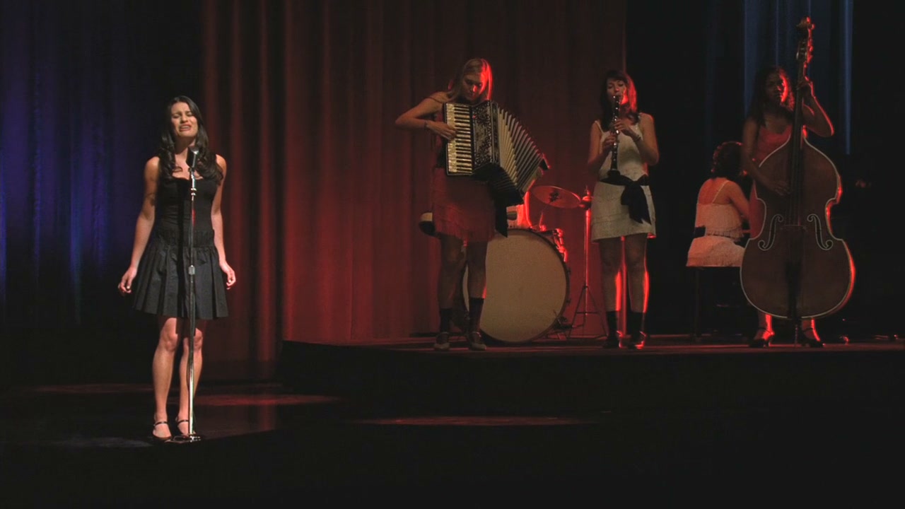 Glee105-00397.jpg