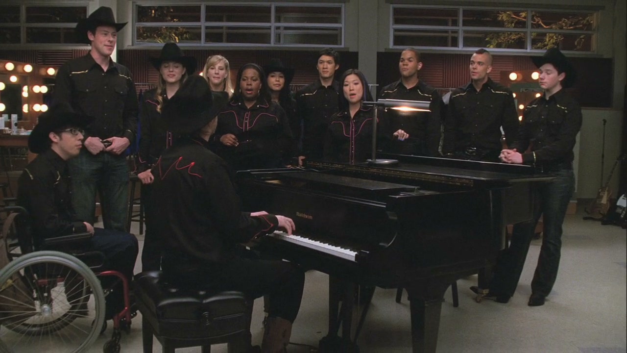 Glee105-00954.jpg
