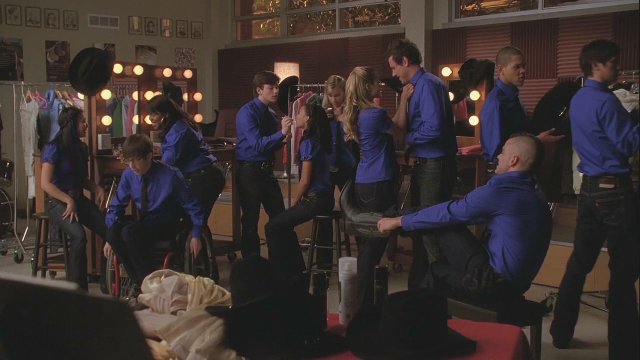 Glee105-01125.jpg