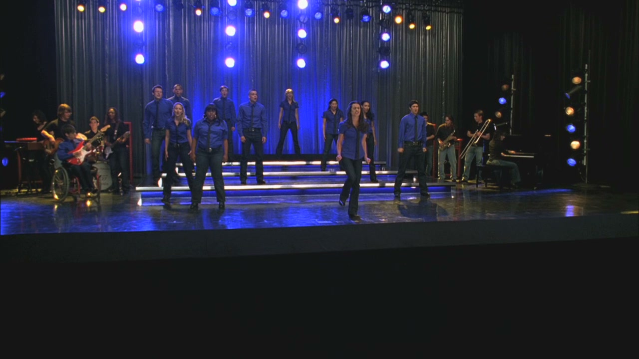 Glee105-01212.jpg