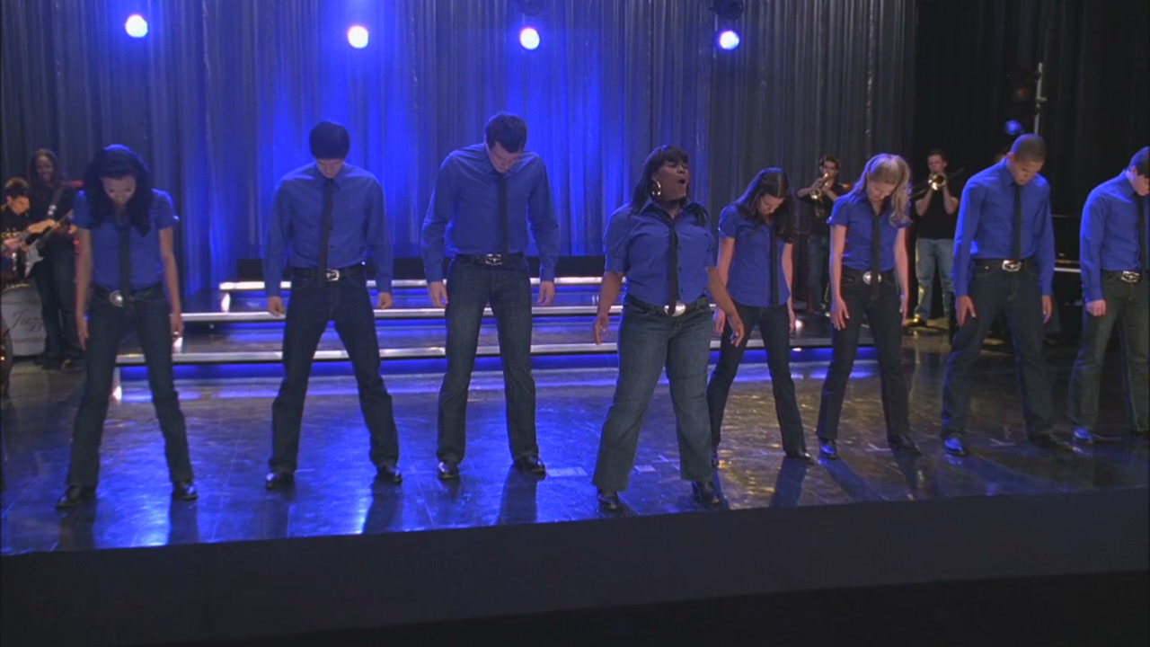 Glee105-01234.jpg
