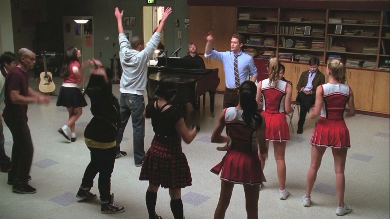 Glee106-00002.jpg