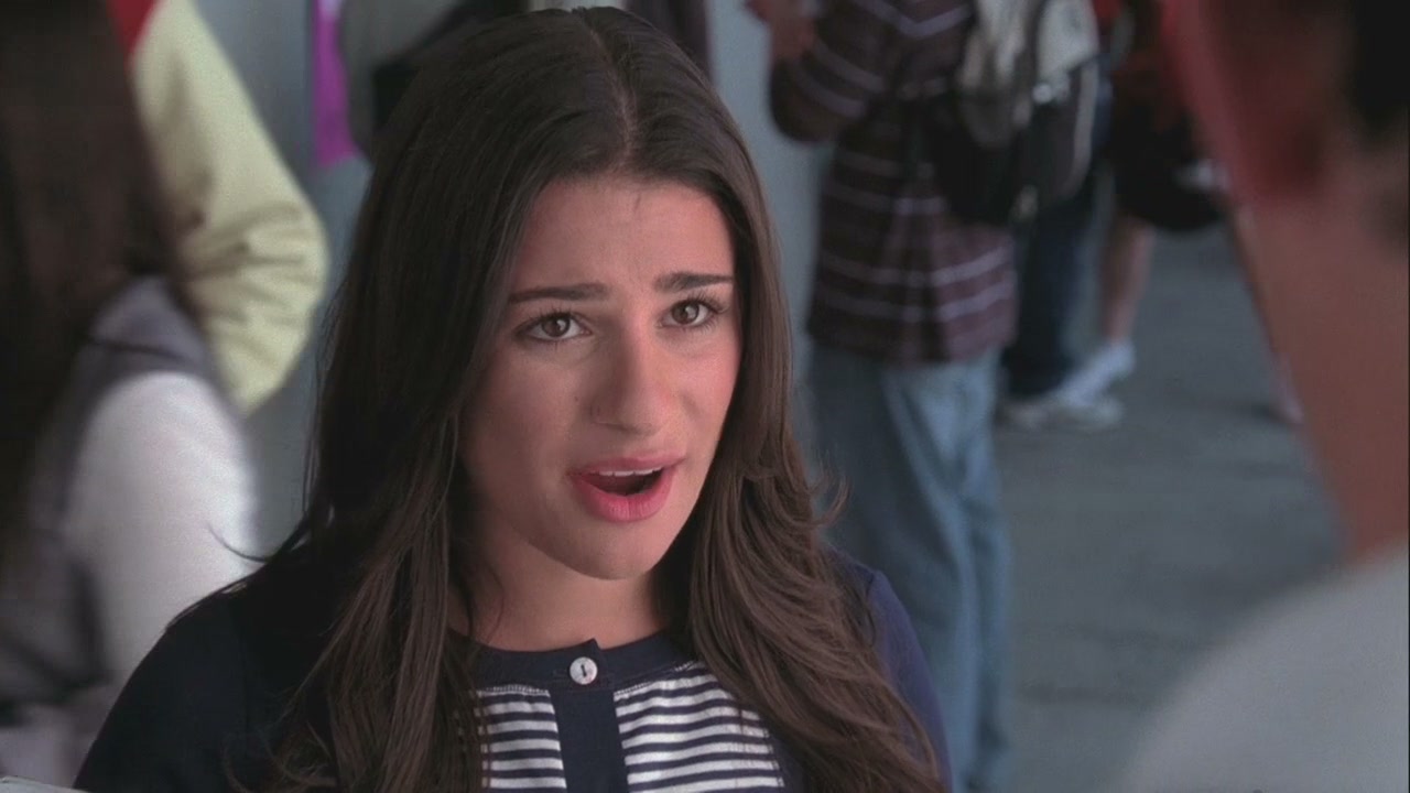 Glee106-01100.jpg
