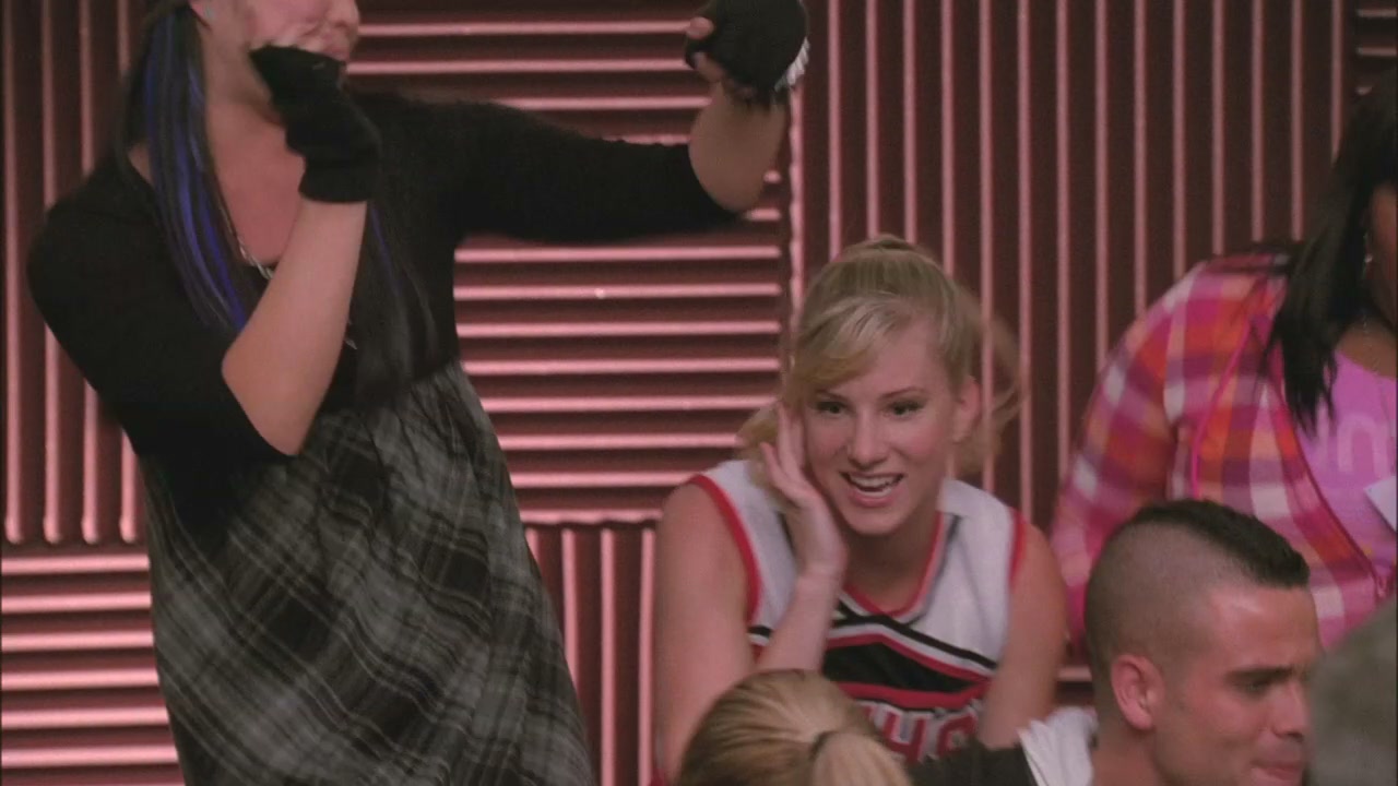 Glee107-00605.jpg