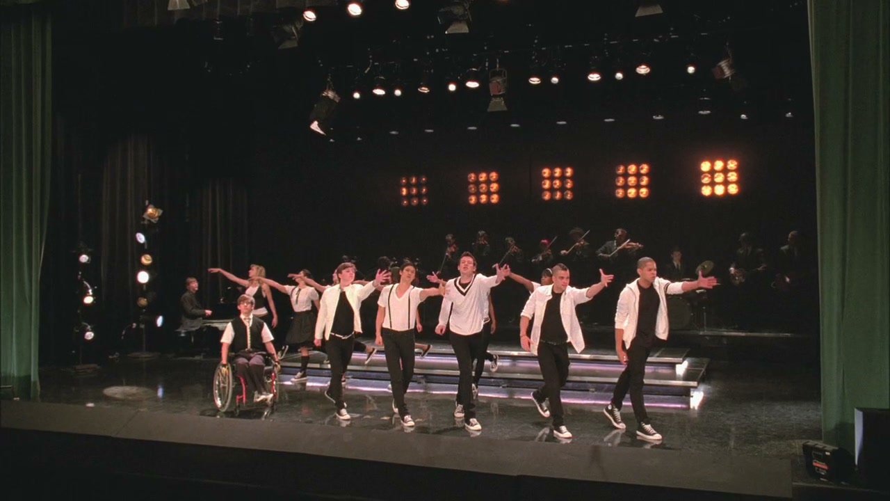 Glee107-01193.jpg