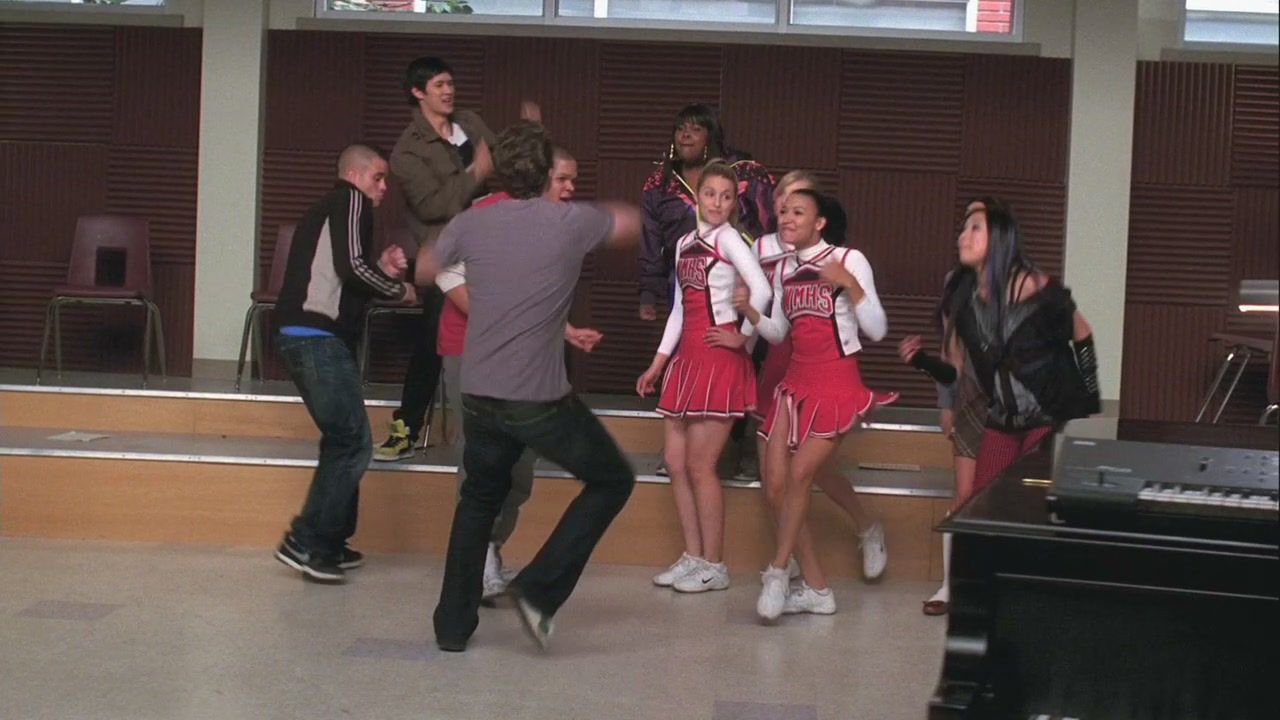 Glee108-00170.jpg
