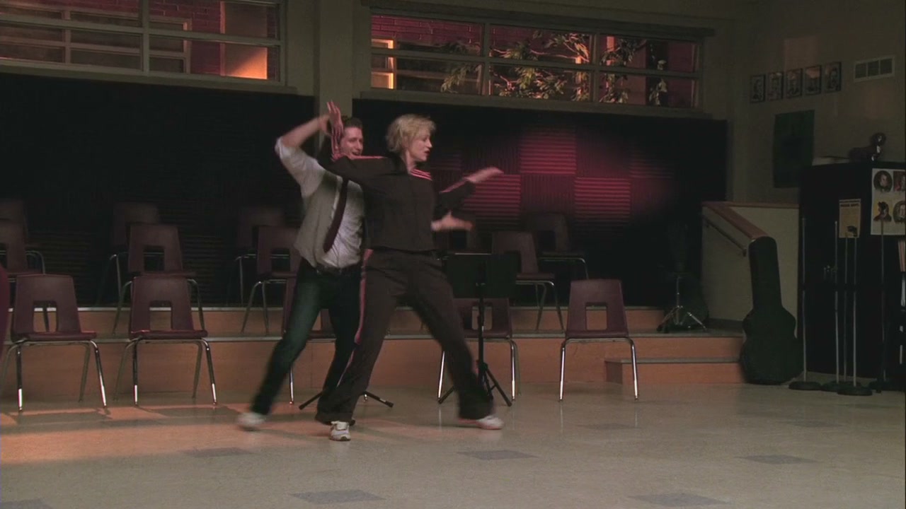 Glee108-00604.jpg
