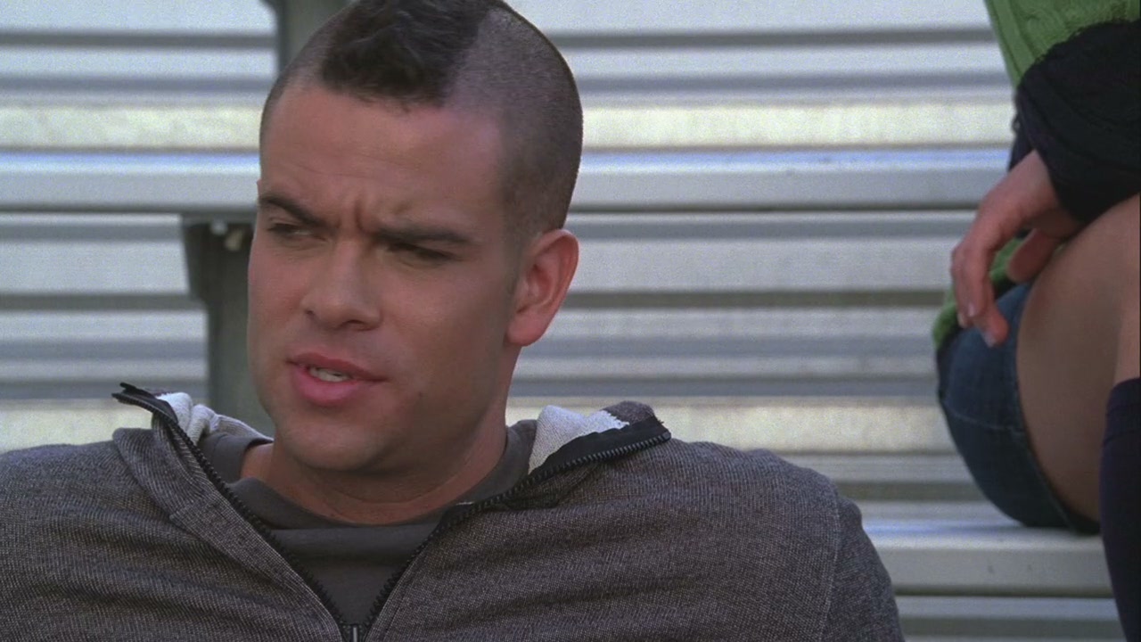 Glee108-01022.jpg