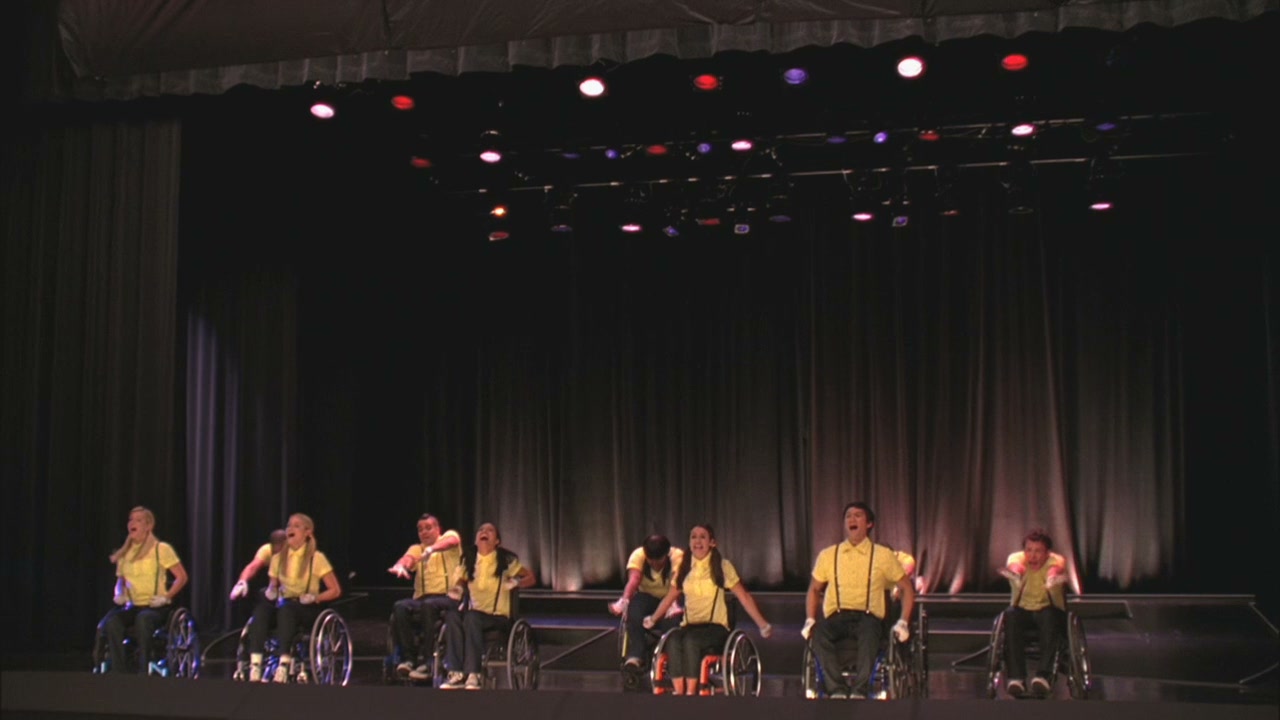 Glee109-01239.jpg