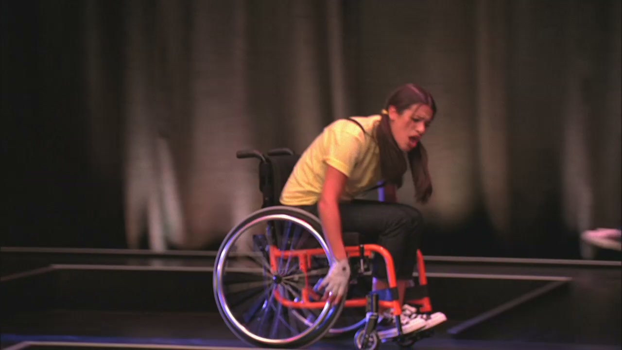 Glee109-01253.jpg