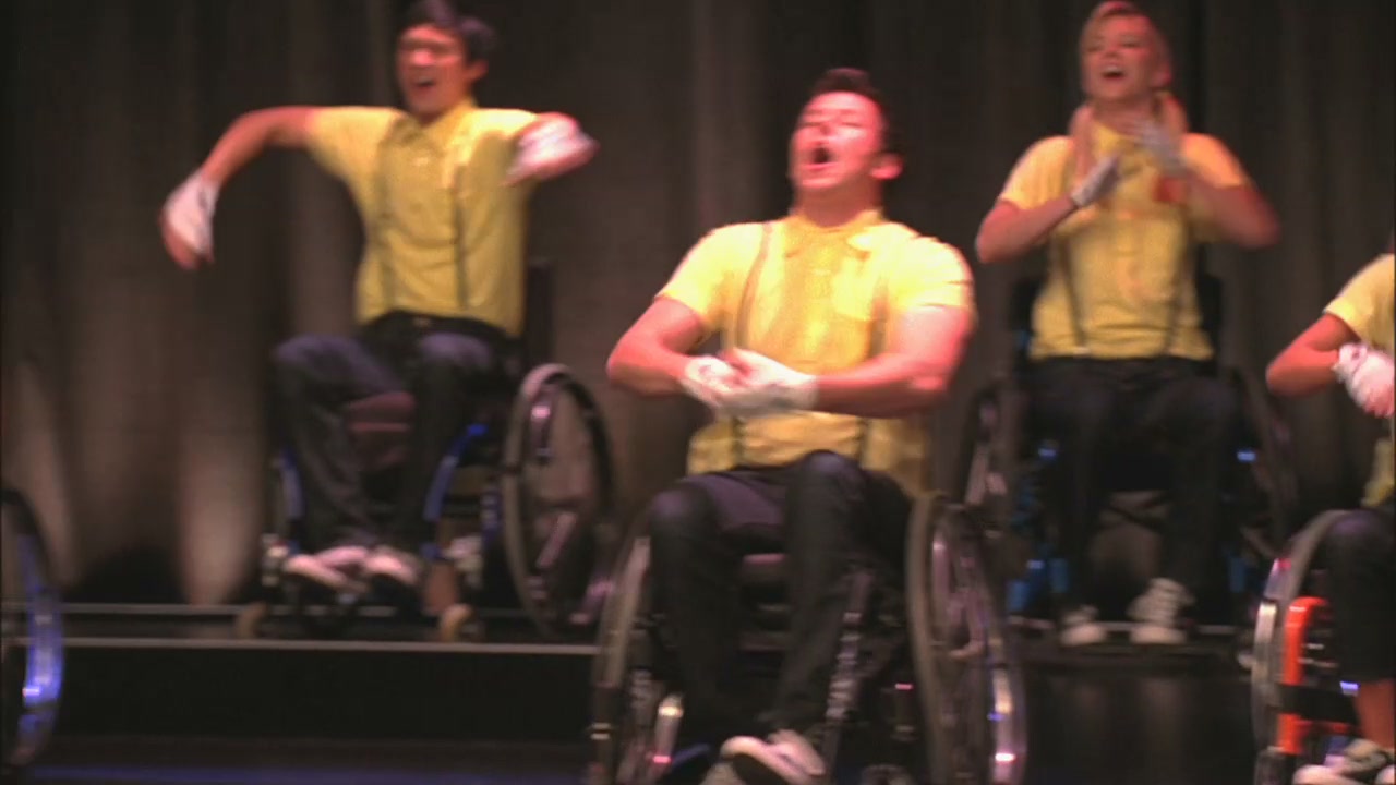 Glee109-01256.jpg