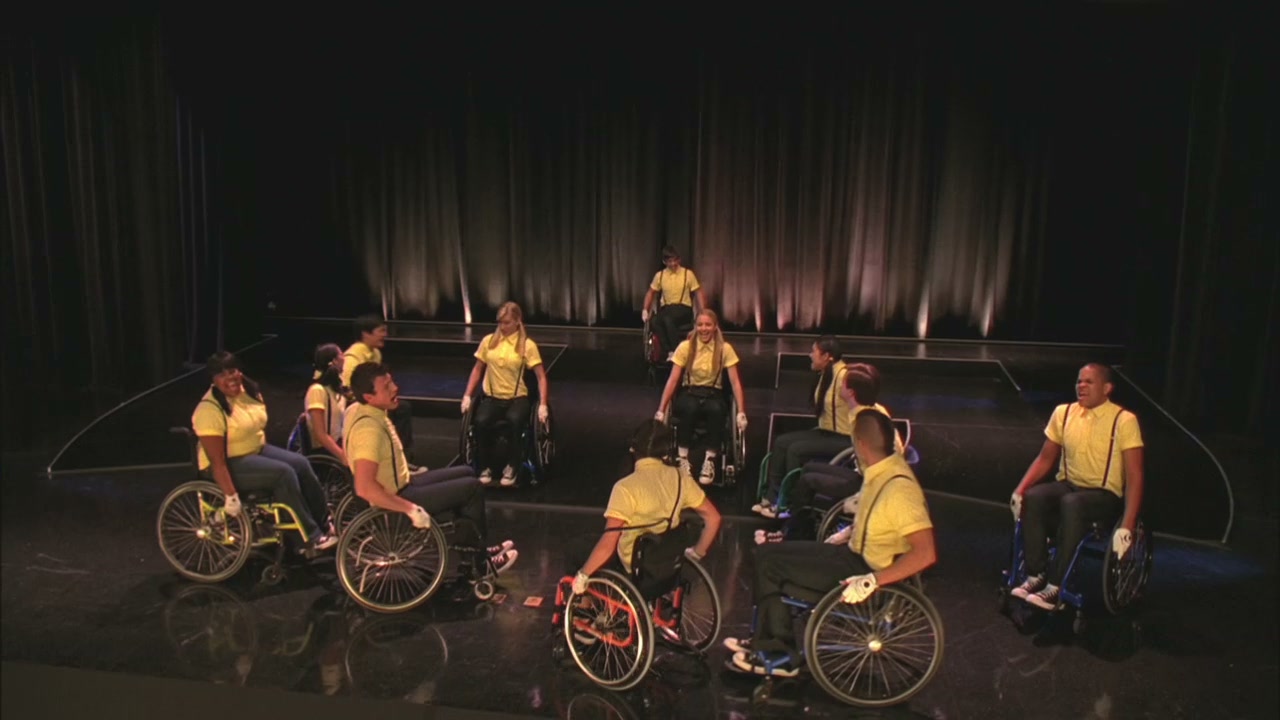 Glee109-01260.jpg
