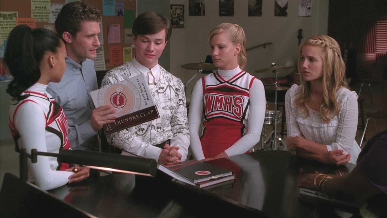 Glee112-00116.jpg