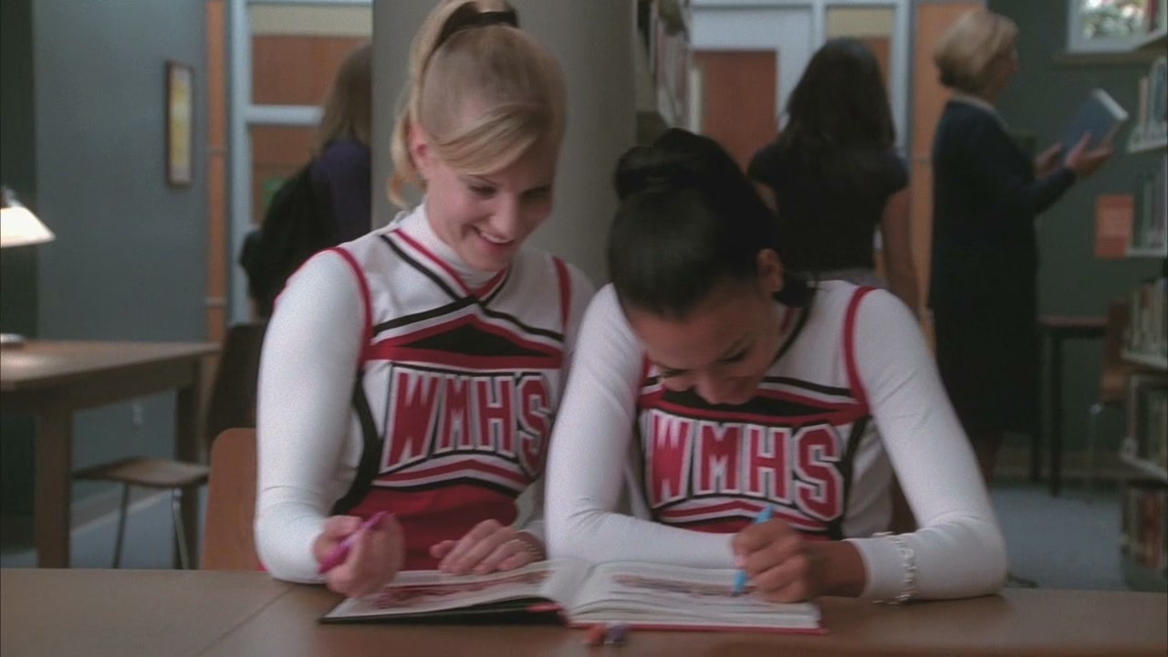 Glee112-00191.jpg