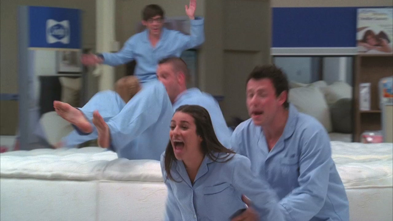 Glee112-00680.jpg