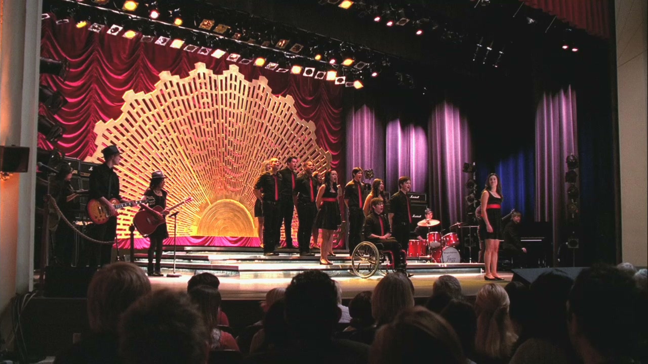 Glee113-00800.jpg