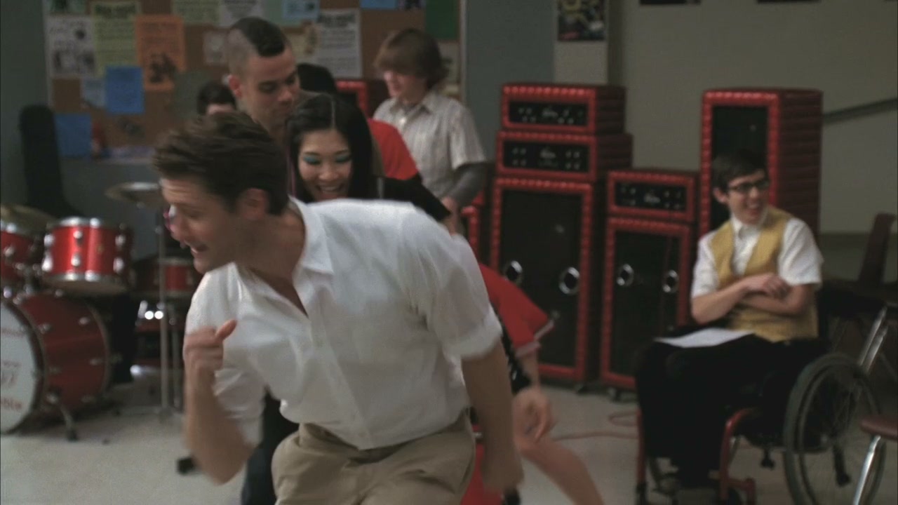 Glee117-00161.jpg