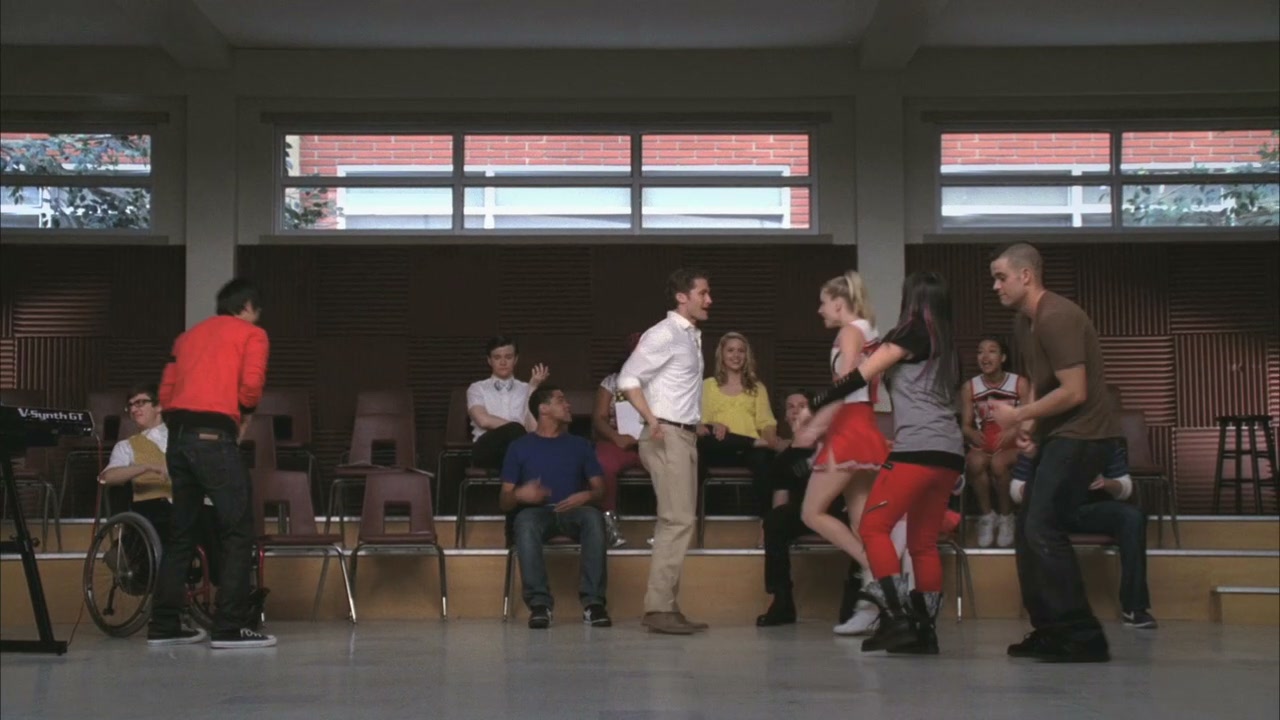 Glee117-00165.jpg