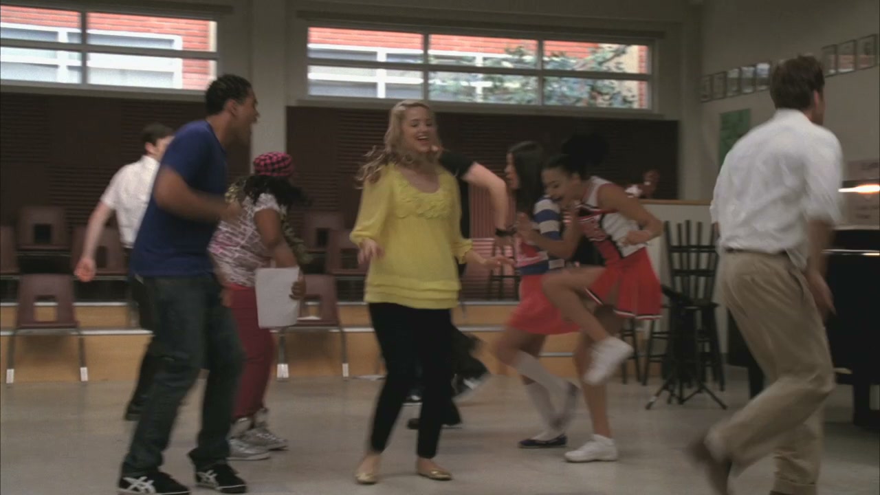 Glee117-00191.jpg