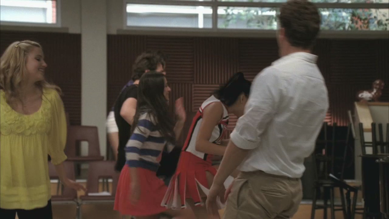 Glee117-00192.jpg