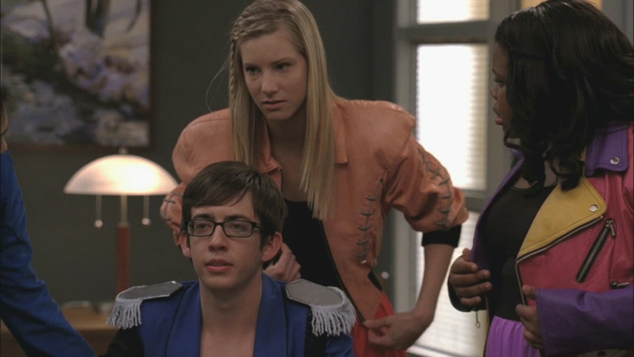 Glee117-00503.jpg