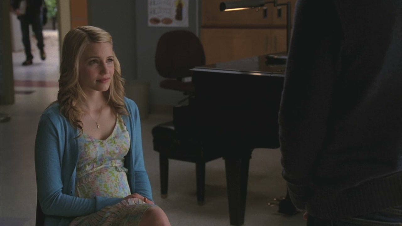 Glee117-01101.jpg