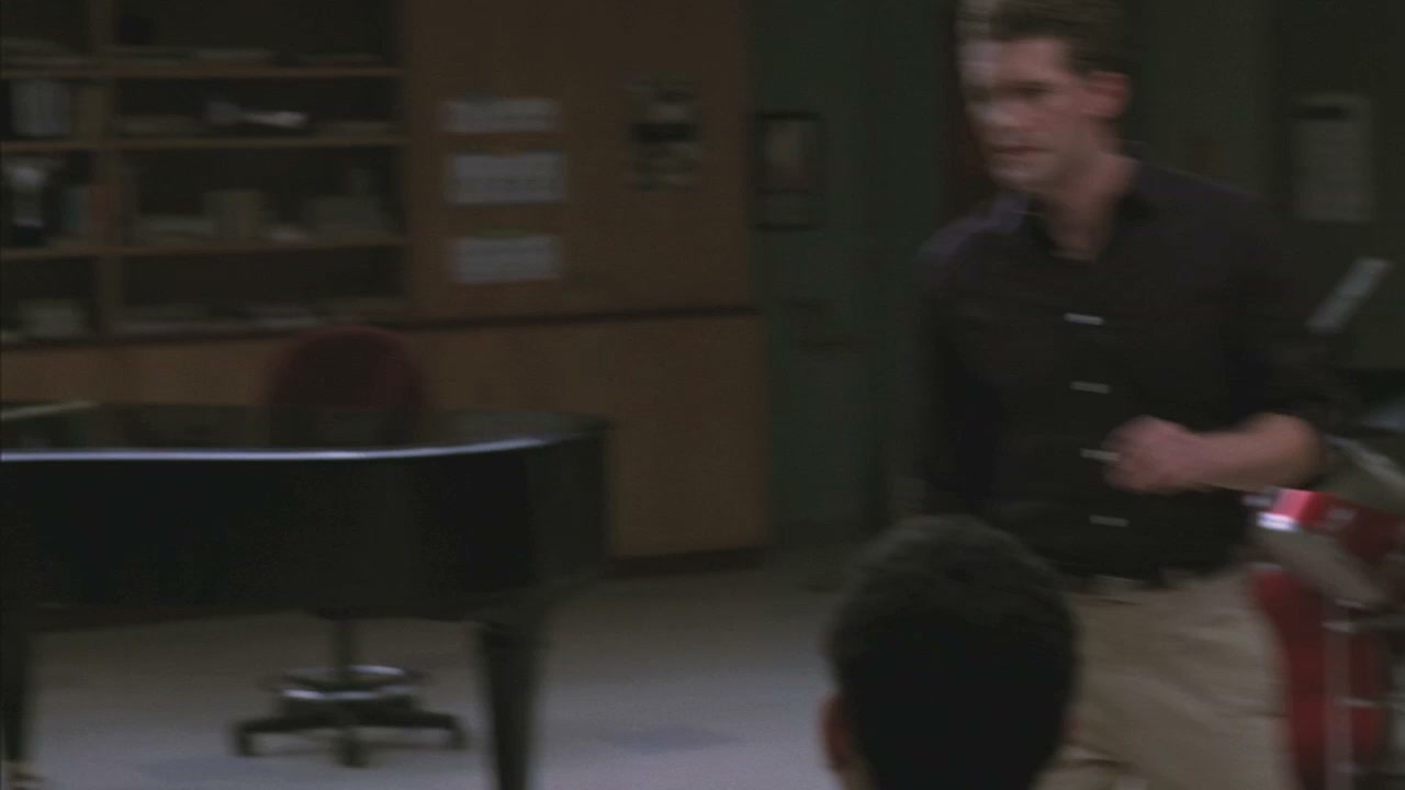 Glee118-00163.jpg