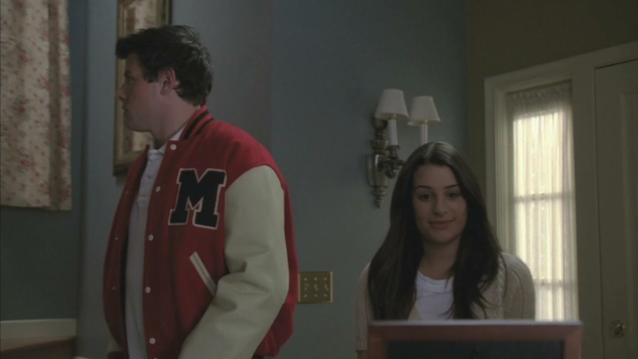 Glee118-00833.jpg