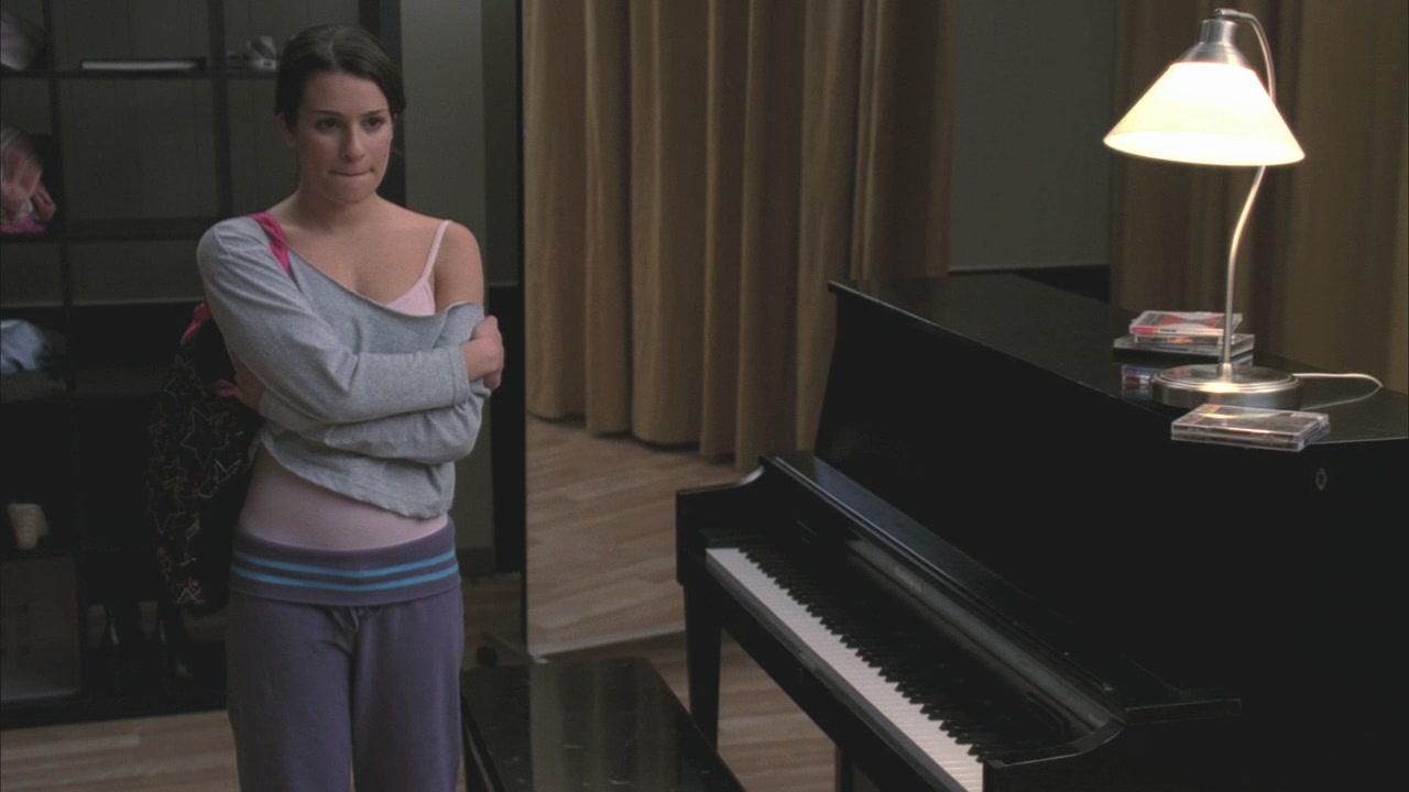 Glee119-00209.jpg