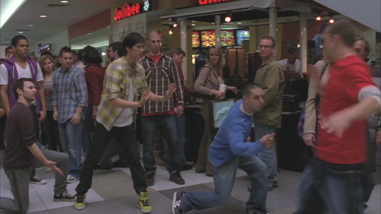 Glee119-00710.jpg