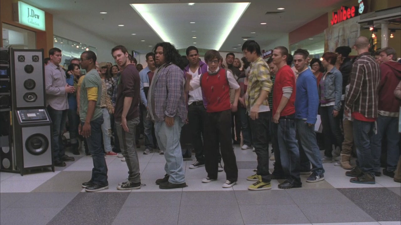 Glee119-00712.jpg